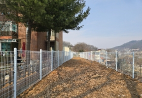 �޽��ӽ� ��ġ(��������