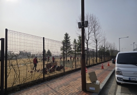 �޽� ���̿��� ��ġ